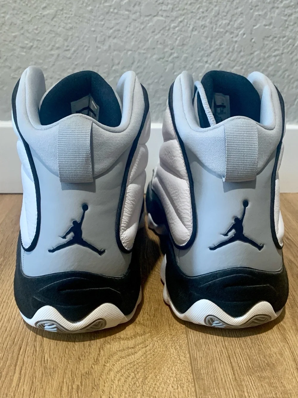 Nike Air Jordan Pro Strong Basketball Shoes